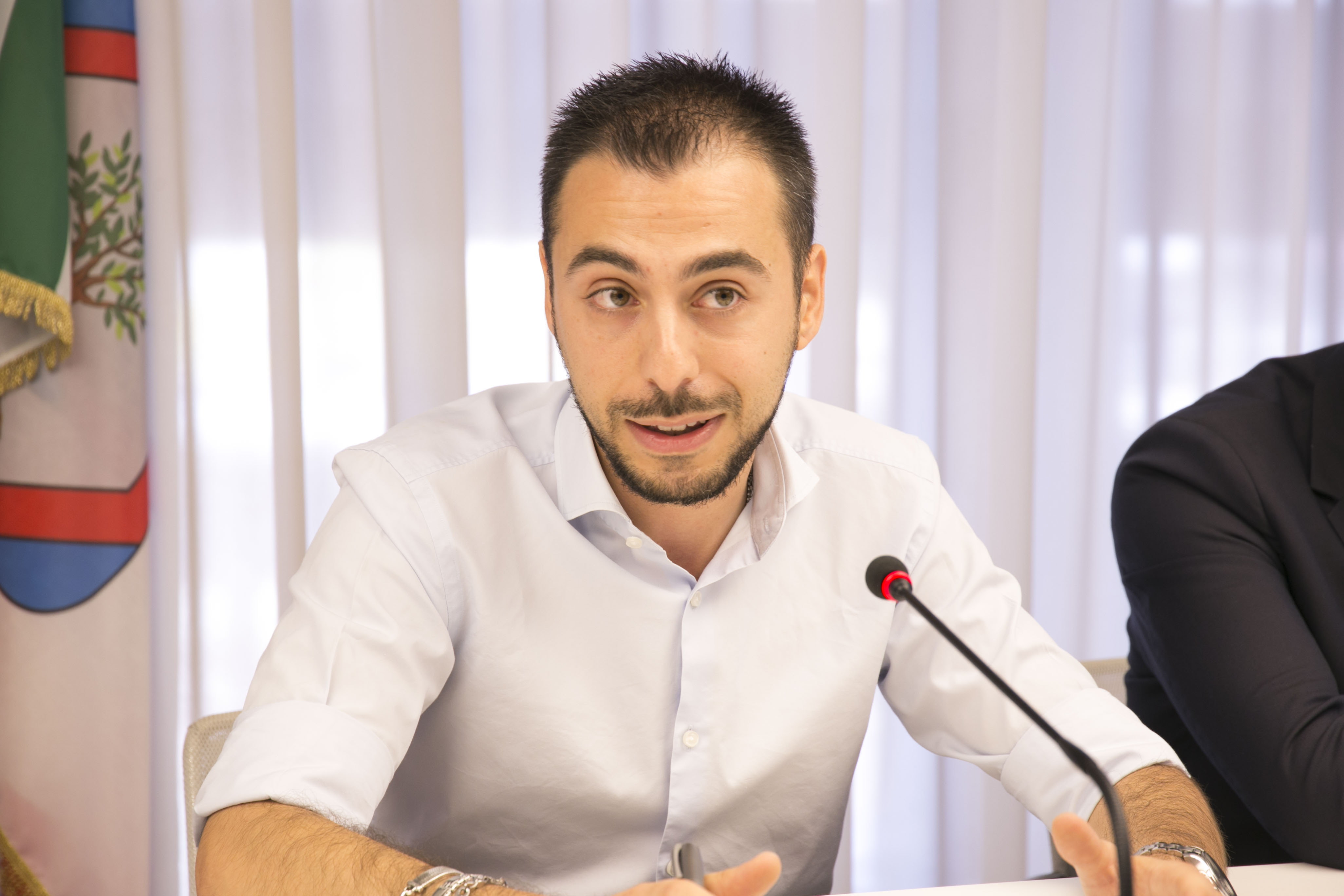Bozzetti (M5S): “La Giunta non si limiti agli annunci e attui i progetti per cui sono state già stanziate risorse in Bilancio”