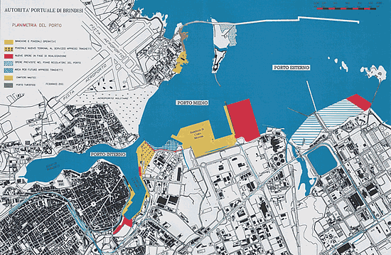 Porto, secondo l’ente portuale il Comune pone questioni inesistenti: “Nessun dragaggio previsto per briccole, ecco perché non è indicata tale attività nel progetto. Inesistente anche questione urbanistica”
