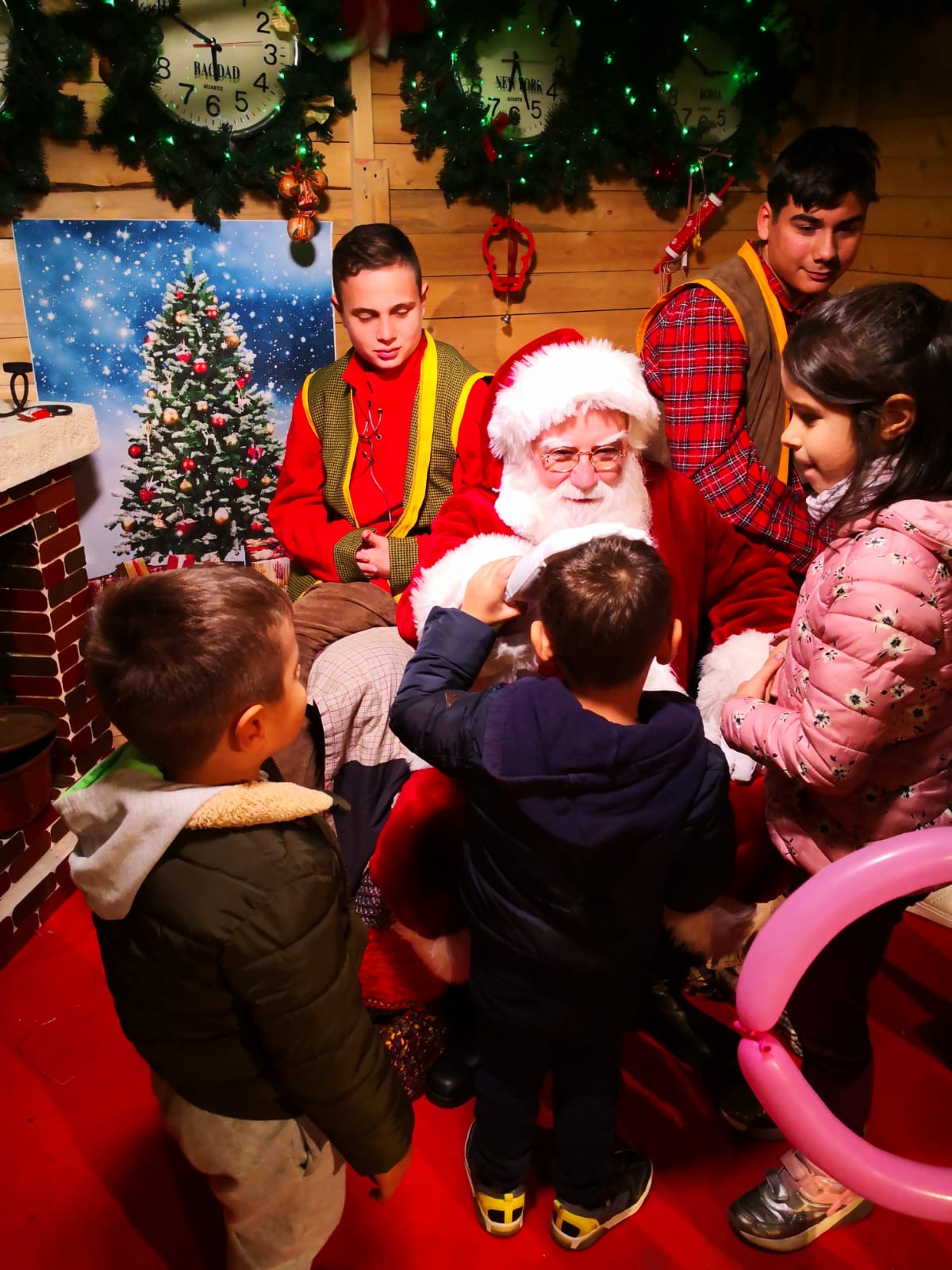 Brindisi Città del Natale, l’organizzatore: “Successo senza precedenti. Babbo Natale tornerà a Brindisi il 23 dicembre”
