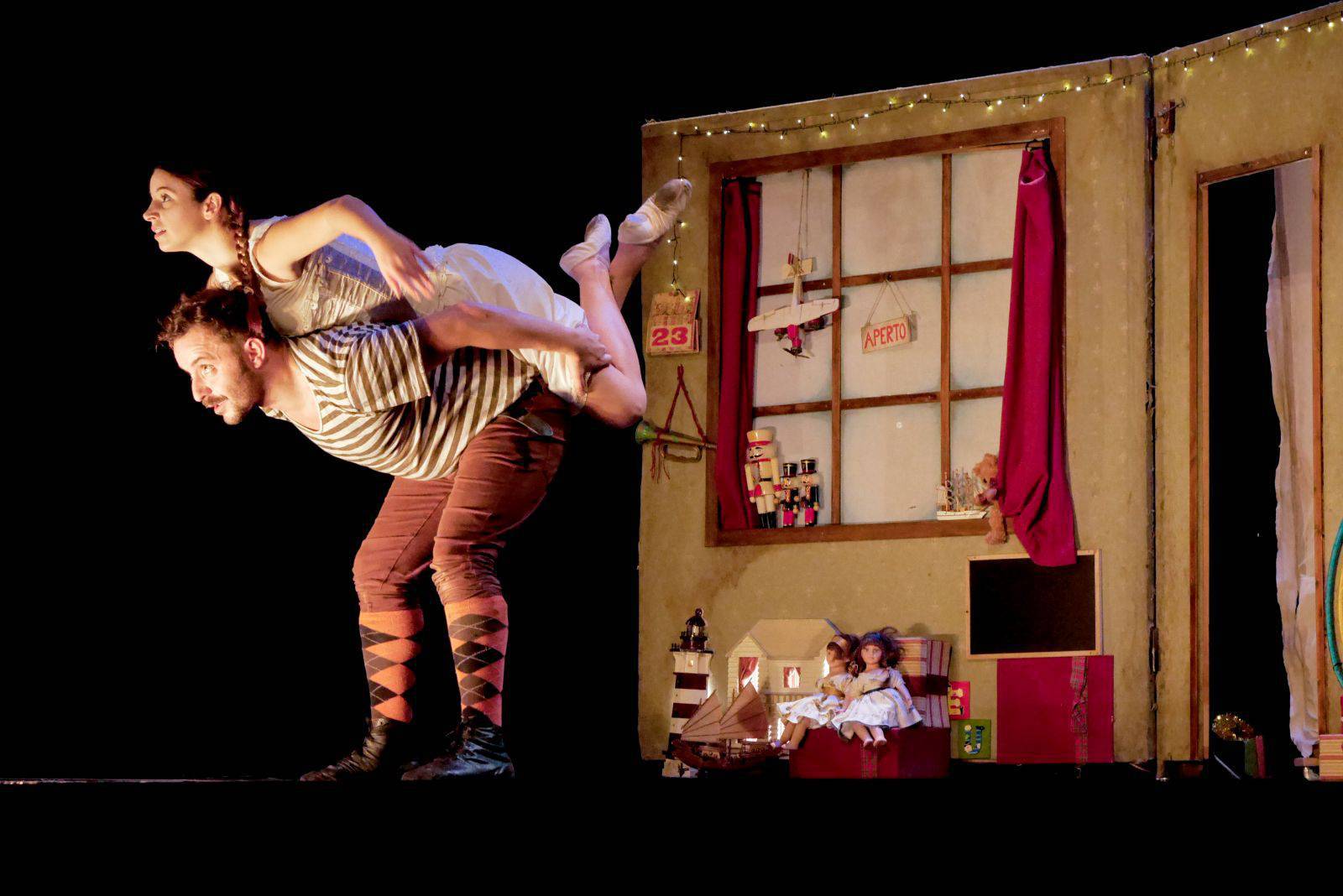 Famiglie a teatro: il 26 dicembre al Verdi c’è «La bottega dei giocattoli»