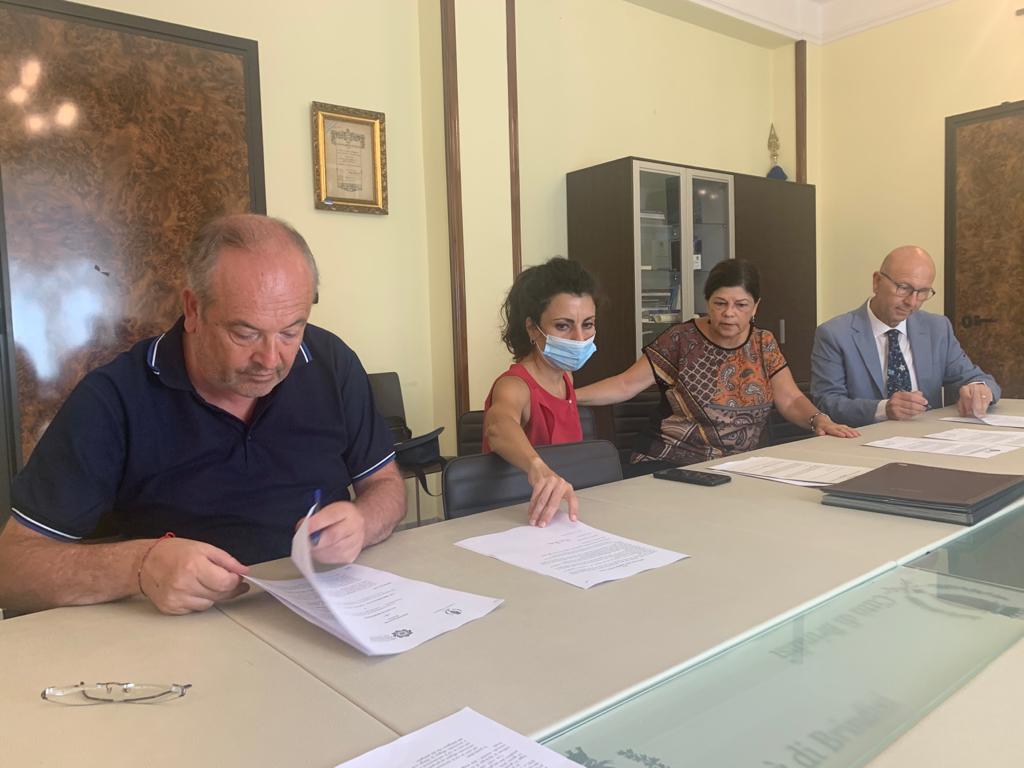 Protocollo d’intesa tra Comune di Brindisi e CSV Brindisi-Lecce per il progetto VolontarInsieme