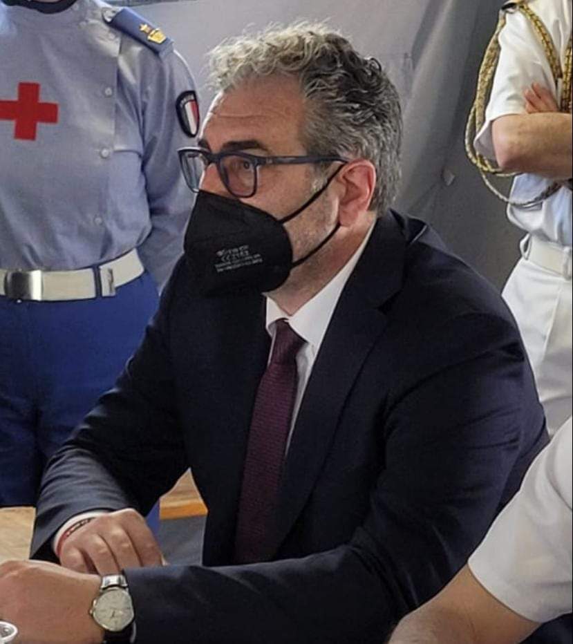 Bruno: “C’è il via per l’assunzione a tempo indeterminato di 7.000 operatori sanitari in Puglia”