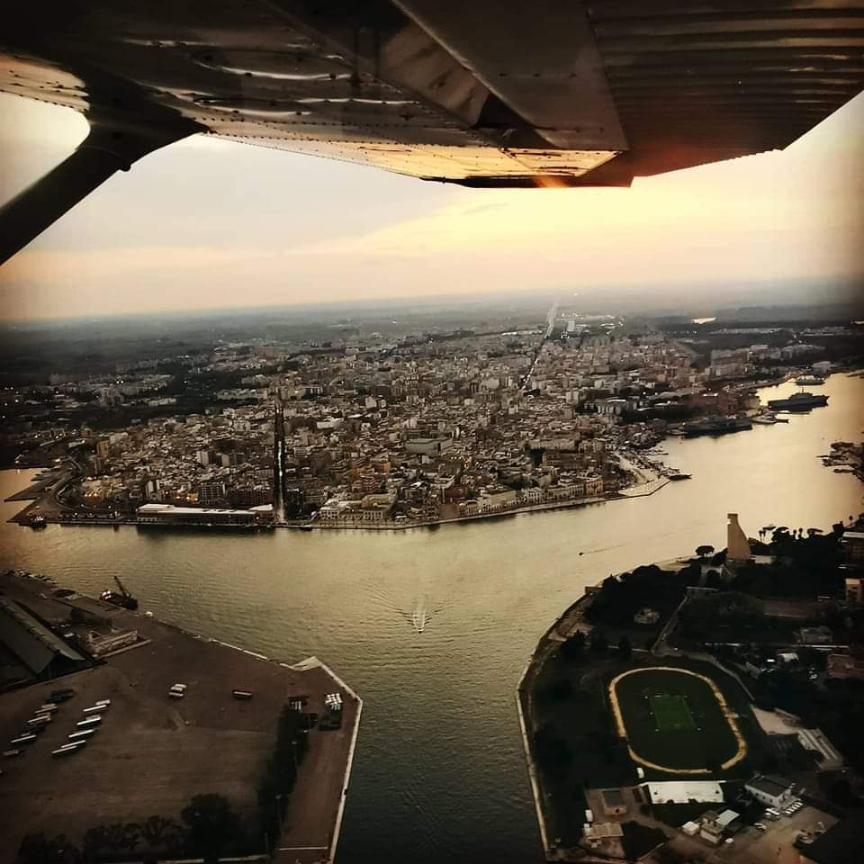 Presto voli panoramici sulla città con Brindisi Experience