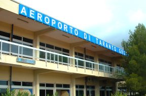 Aeroporto_Taranto_Grottaglie_esterno (1)