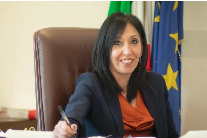 Sottosegretaria Macina: “Il 13 e 14 maggio a Brindisi i giovani incontrano le imprese”