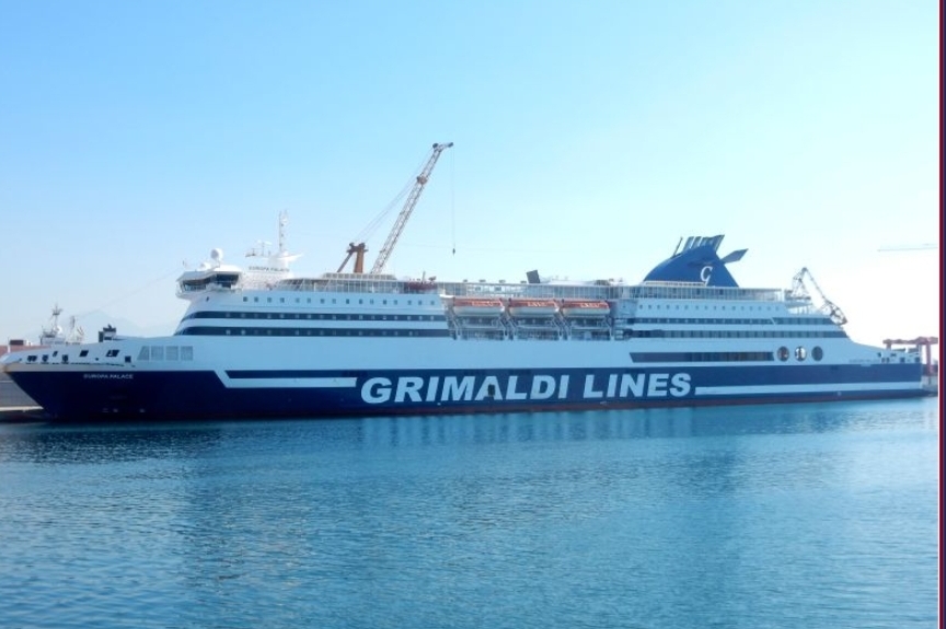 Grimaldi punta su Brindisi: una super nave soffiata ad Ancona ripristinerà il collegamento con Patrasso